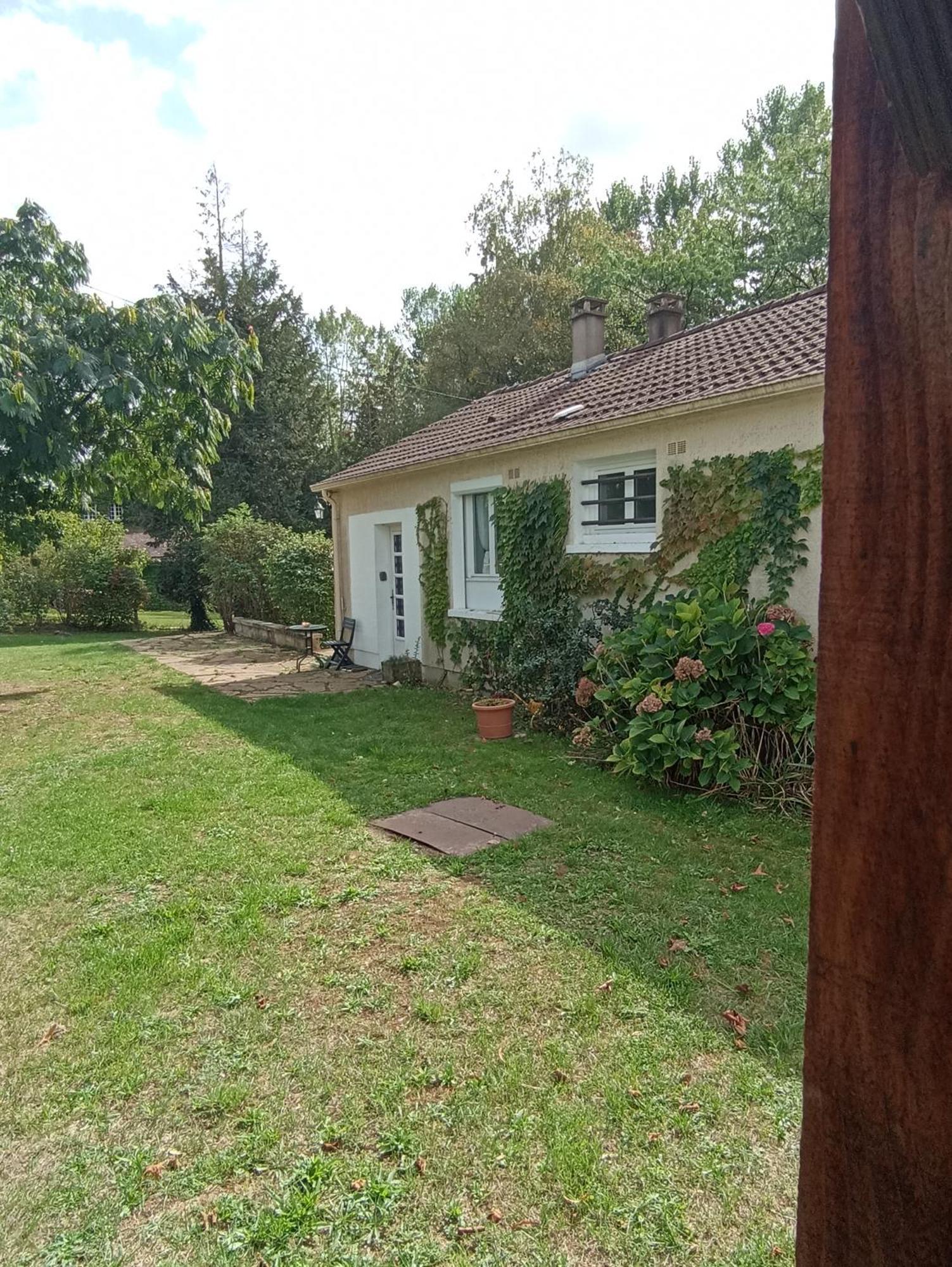 Maison De Village En Bord De Riviere Narcy المظهر الخارجي الصورة